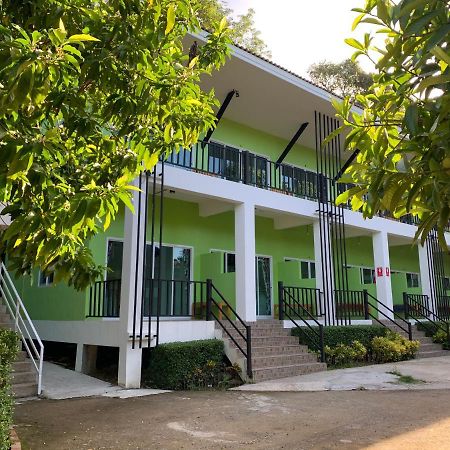 Somrudee Resort Nakhon Nayok Exterior foto